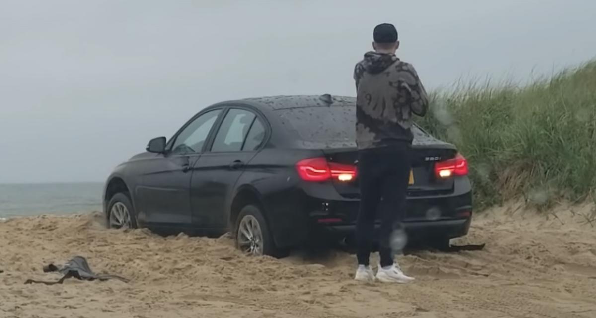 une voiture coincé - définition megadico